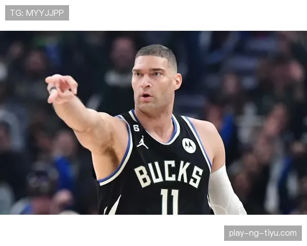 布鲁克·洛佩斯利用高位挡拆拉开空间提升投篮效率明显